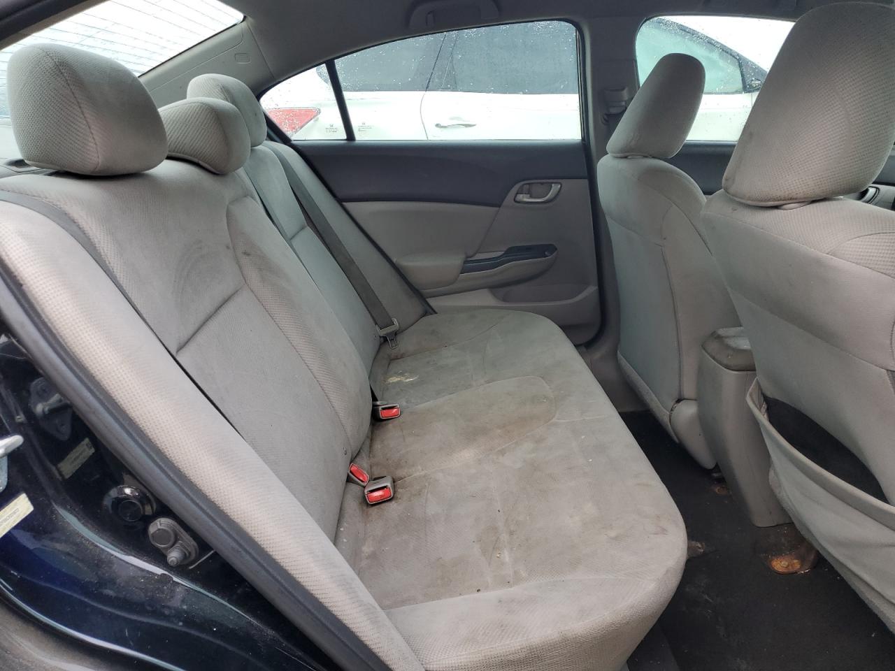 2012 Honda Civic - Image 11