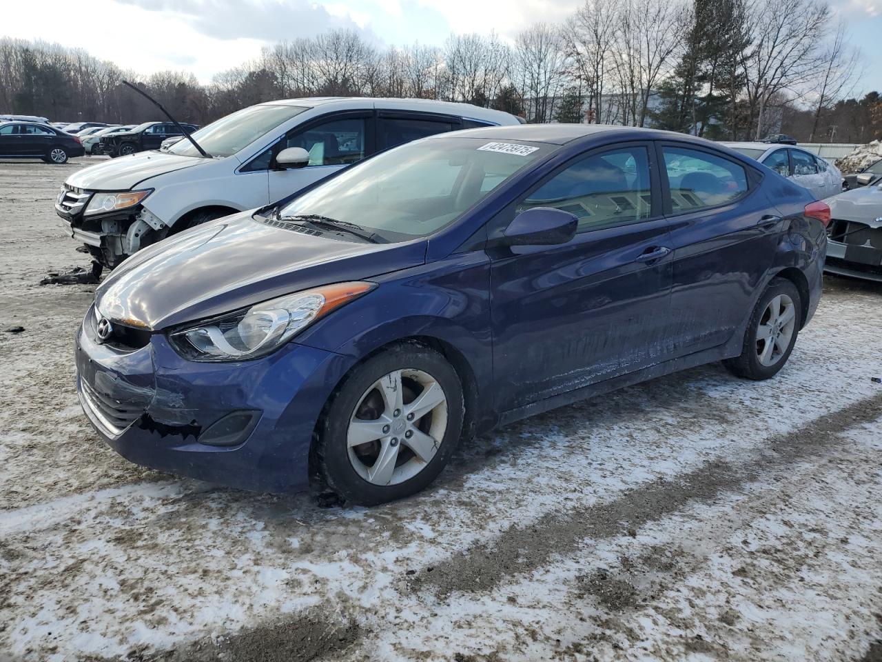 2013 Hyundai Elantra - Image 1