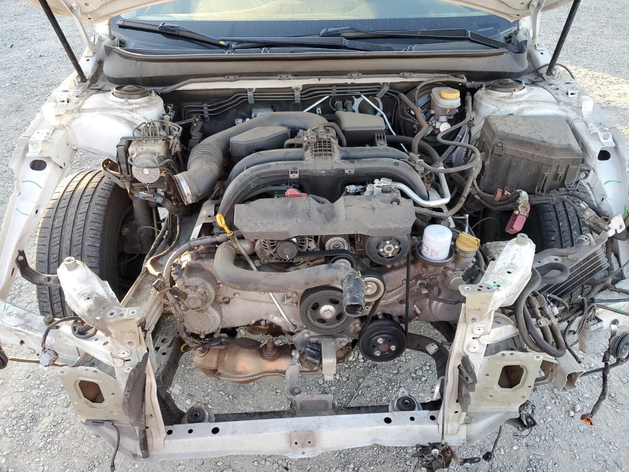 2016 Subaru Outback - Image 12