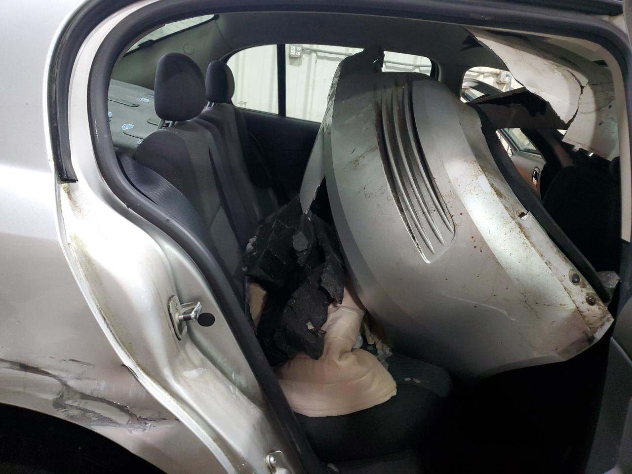 2009 Chevrolet Cobalt - Image 10