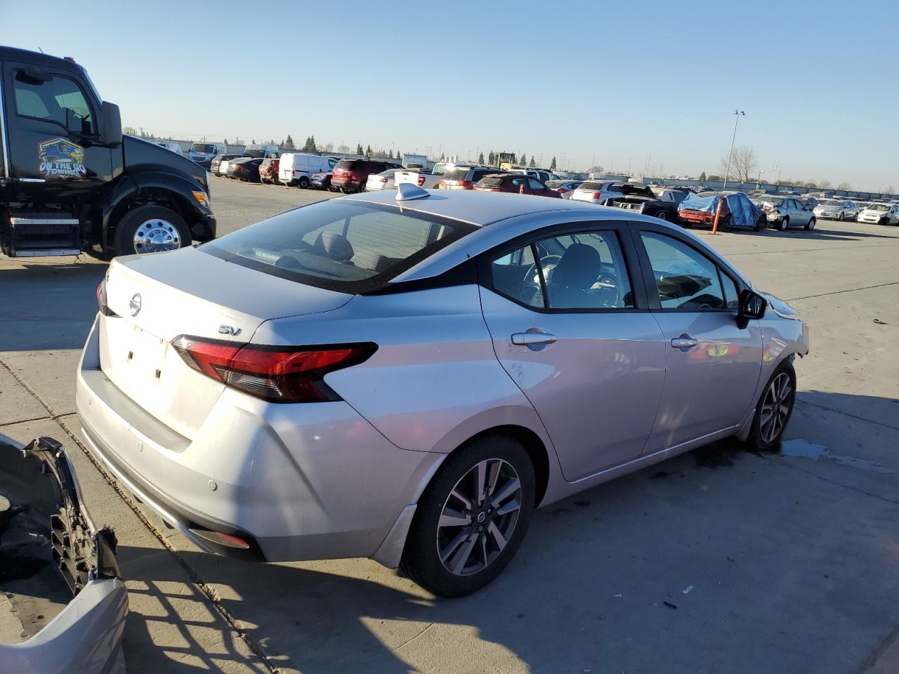 2021 Nissan Versa - Image 3