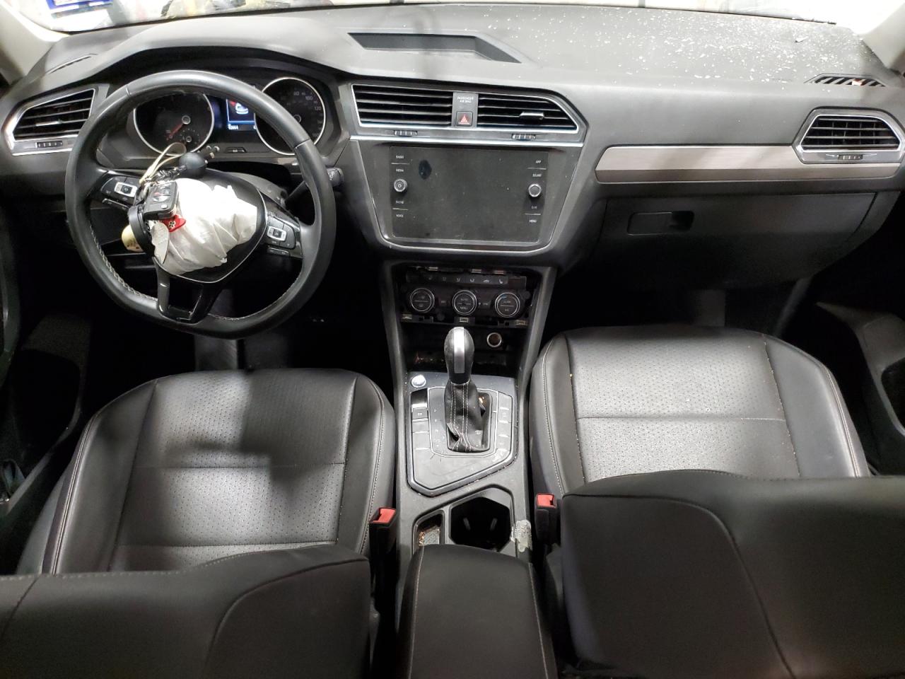2021 Volkswagen Tiguan - Image 8