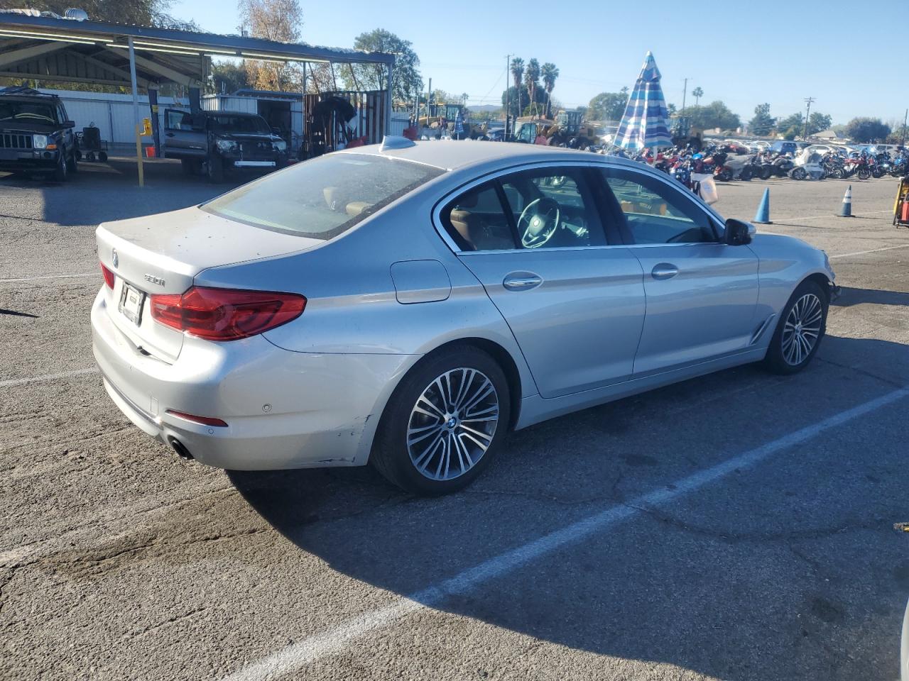 VIN WBAJA7C32HG907218 2017 BMW 5 SERIES no.3