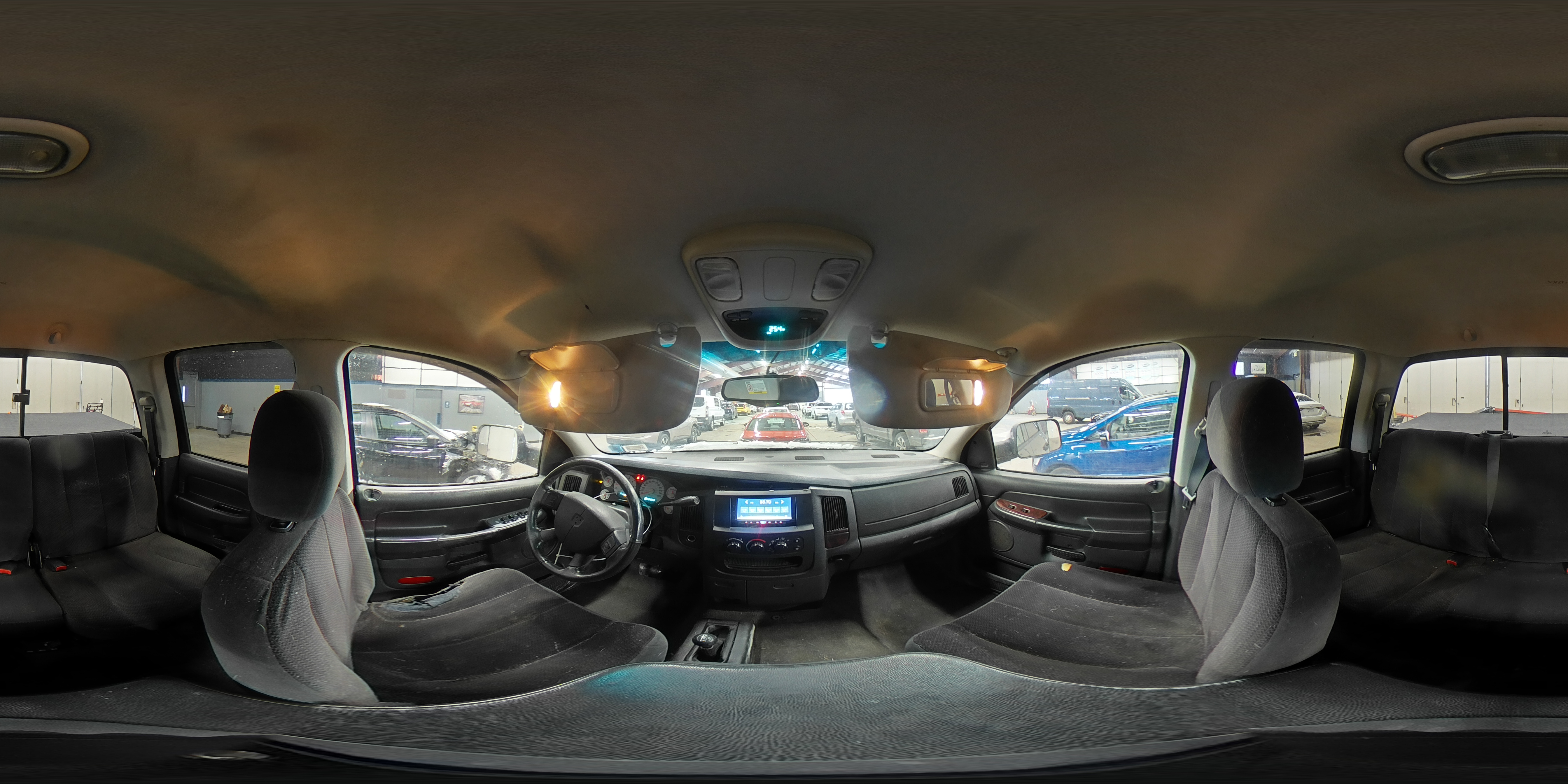 2005 Dodge RAM - Image 12