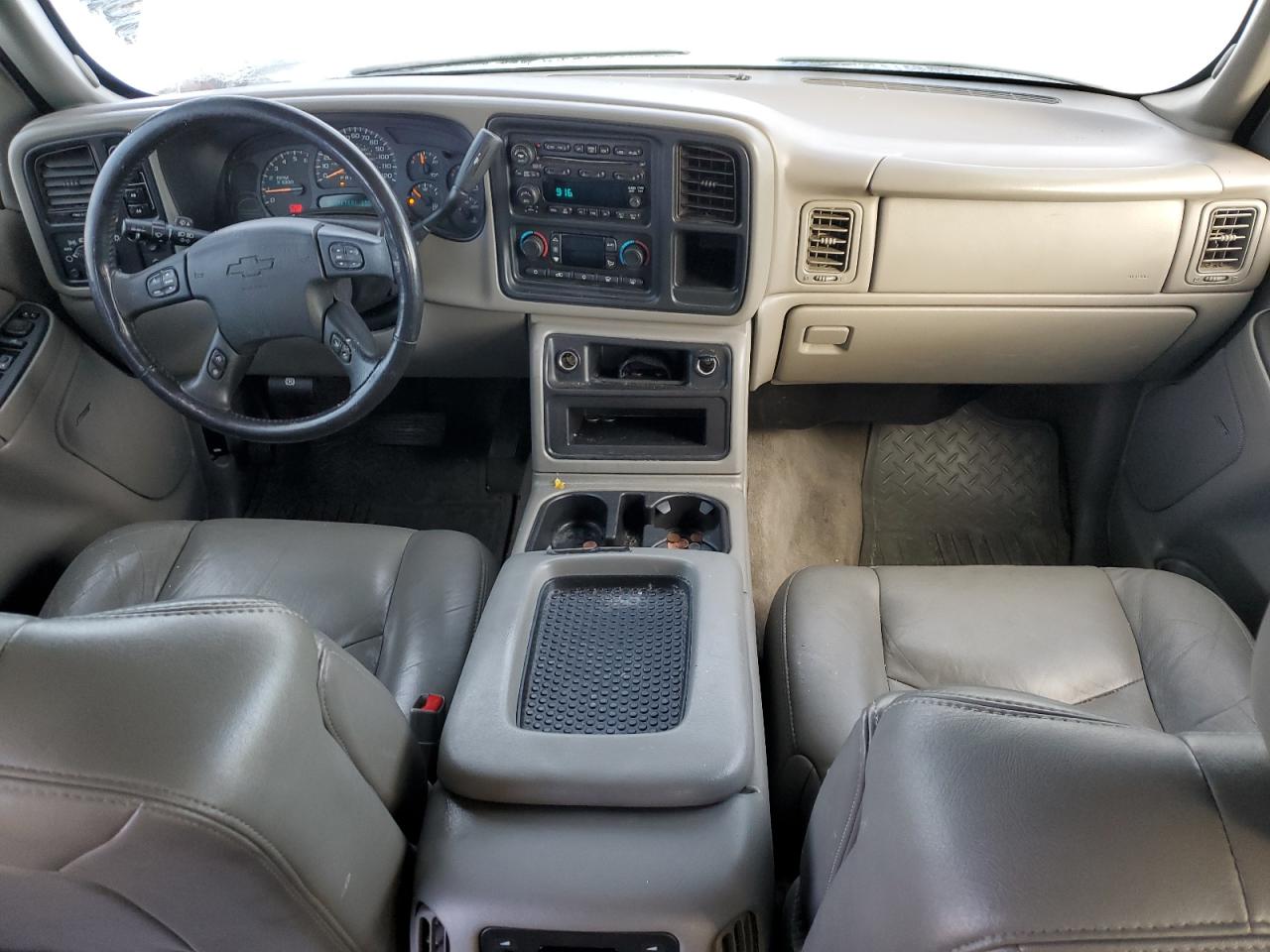 2006 Chevrolet Silverado - Image 8