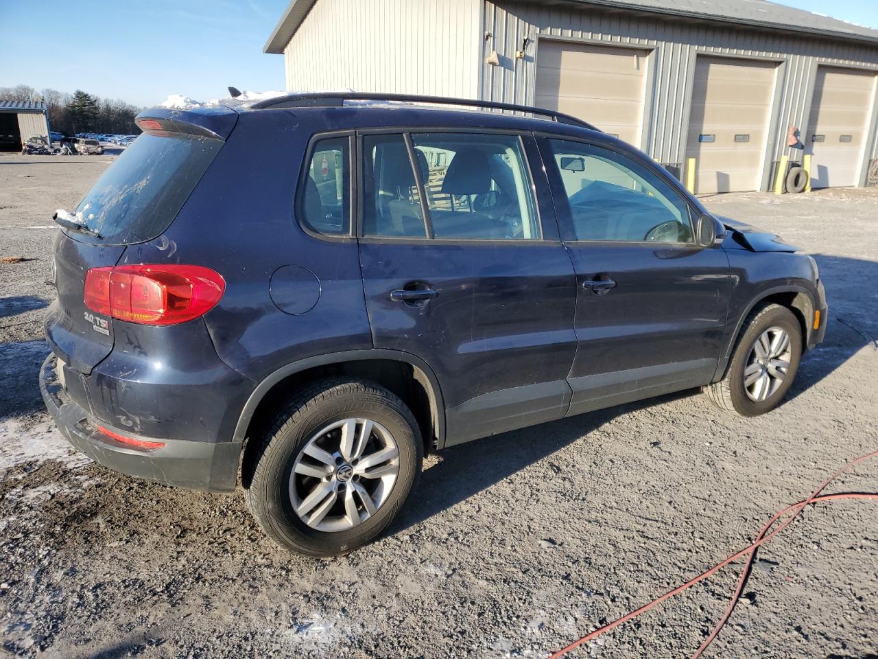 VIN WVGBV7AX4FW577727 2015 VOLKSWAGEN TIGUAN no.3