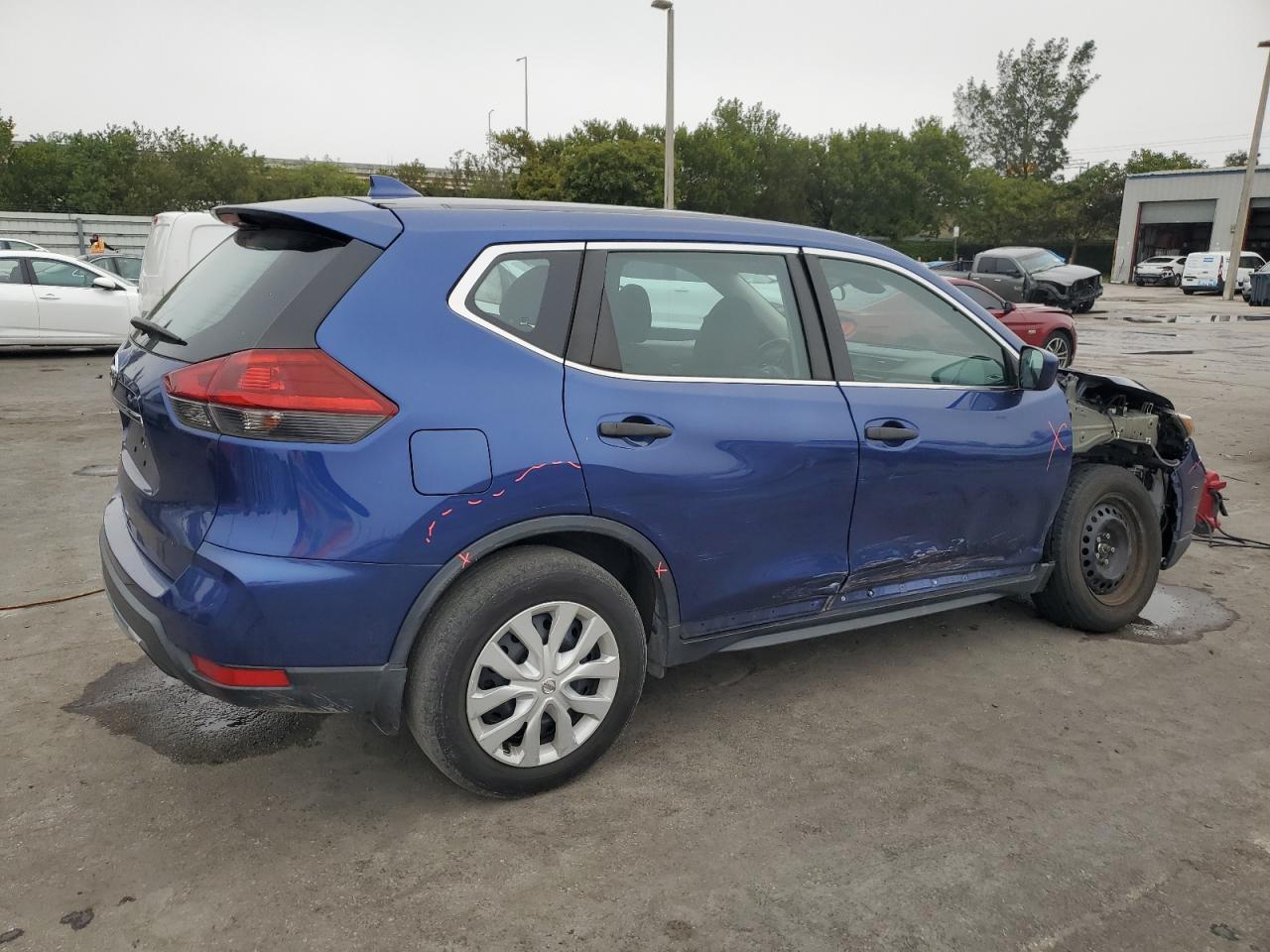 2020 Nissan Rogue - Image 3