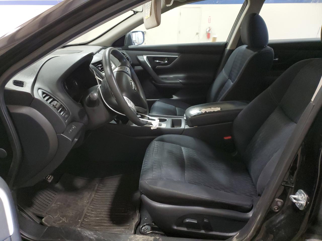 2017 Nissan Altima - Image 7