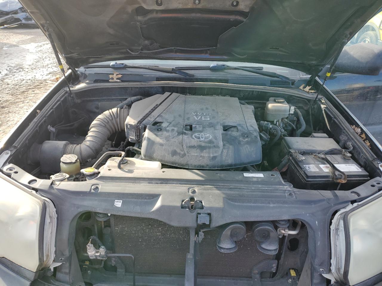 2007 Toyota 4Runner - Image 13