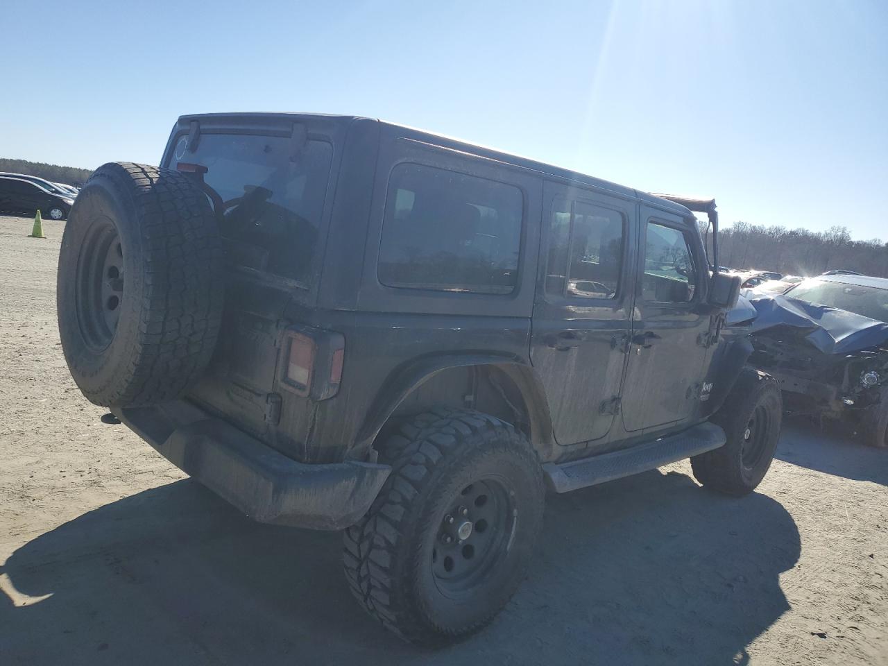 2018 Jeep Wrangler - Image 3