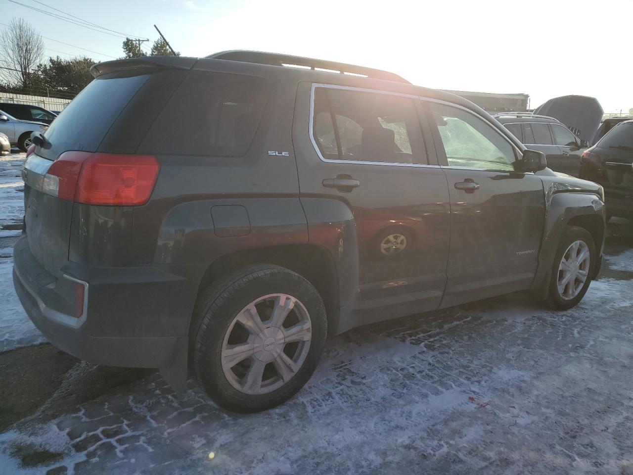 2017 GMC Terrain - Image 3