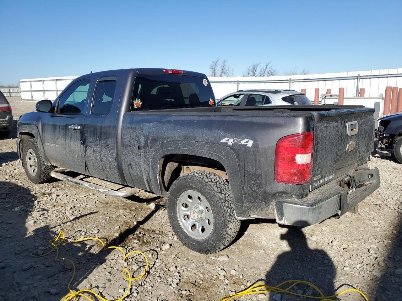 2010 Chevrolet Silverado - Image 2