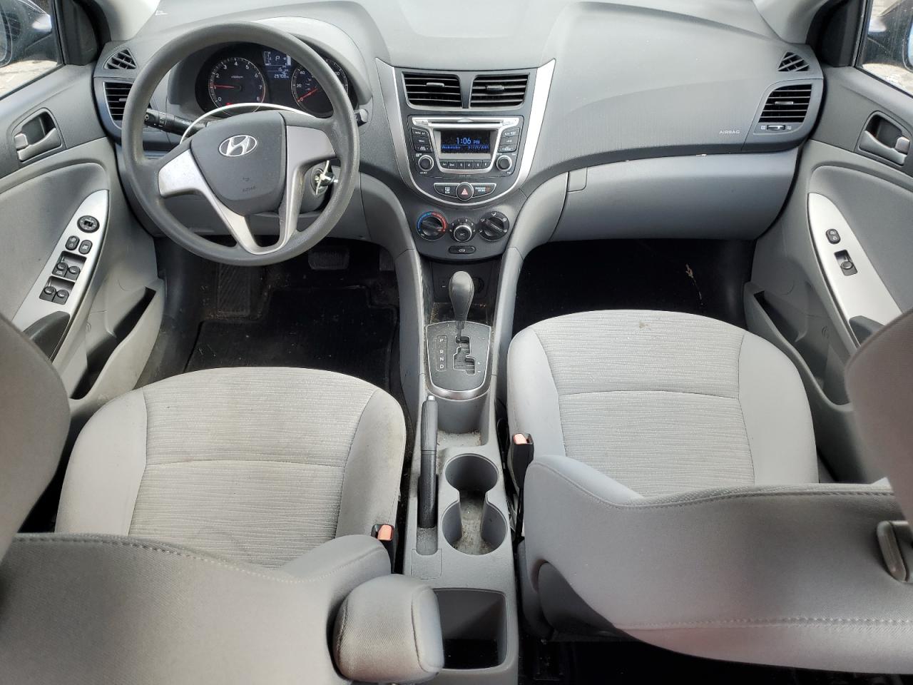 2016 Hyundai Accent - Image 8