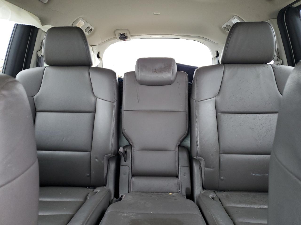 2016 Honda Odyssey - Image 10