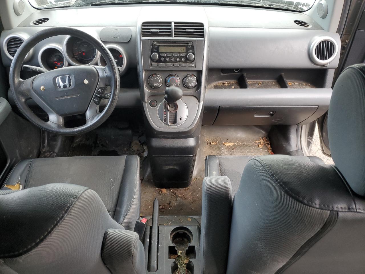 2004 Honda Element - Image 8