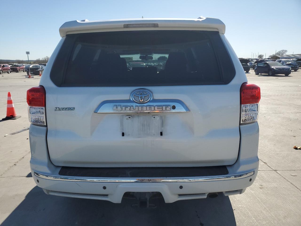 2011 Toyota 4Runner - Image 6