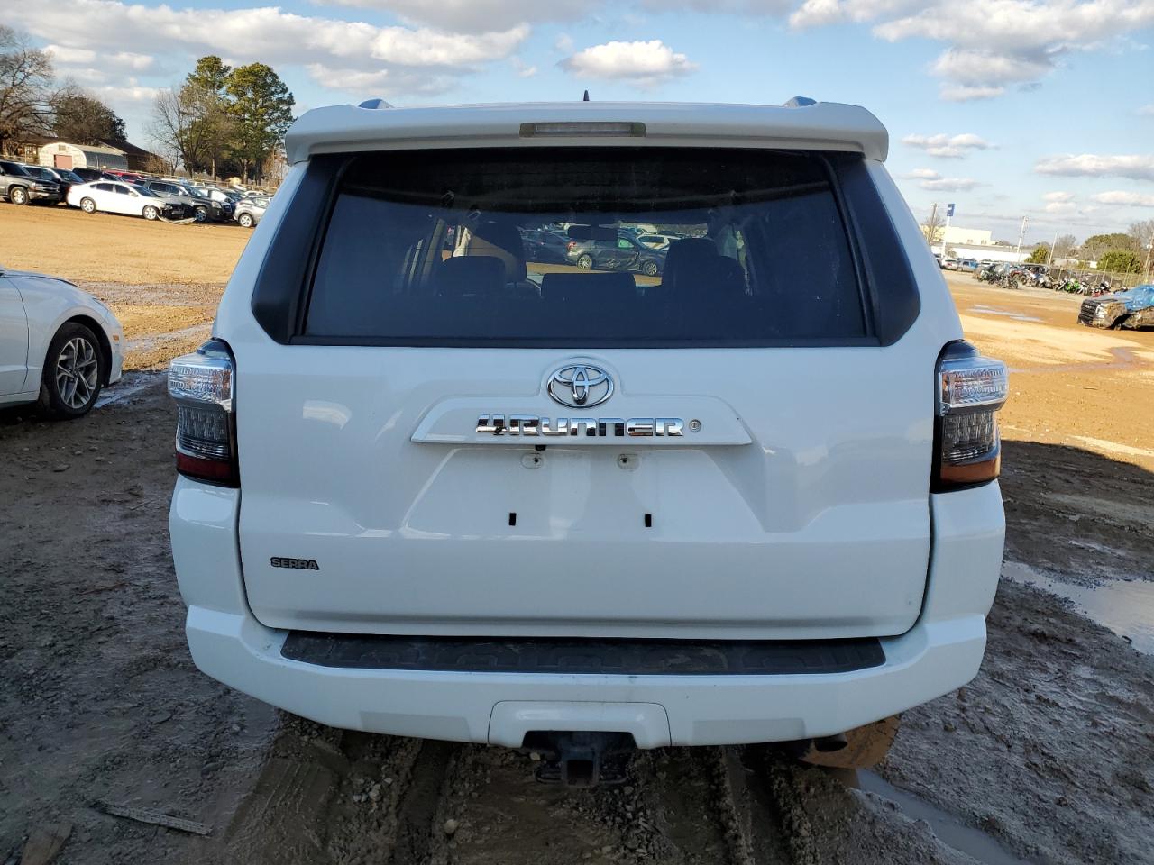 2015 Toyota 4Runner Sr5 VIN: JTEBU5JR6F5263205 Lot: 88419745