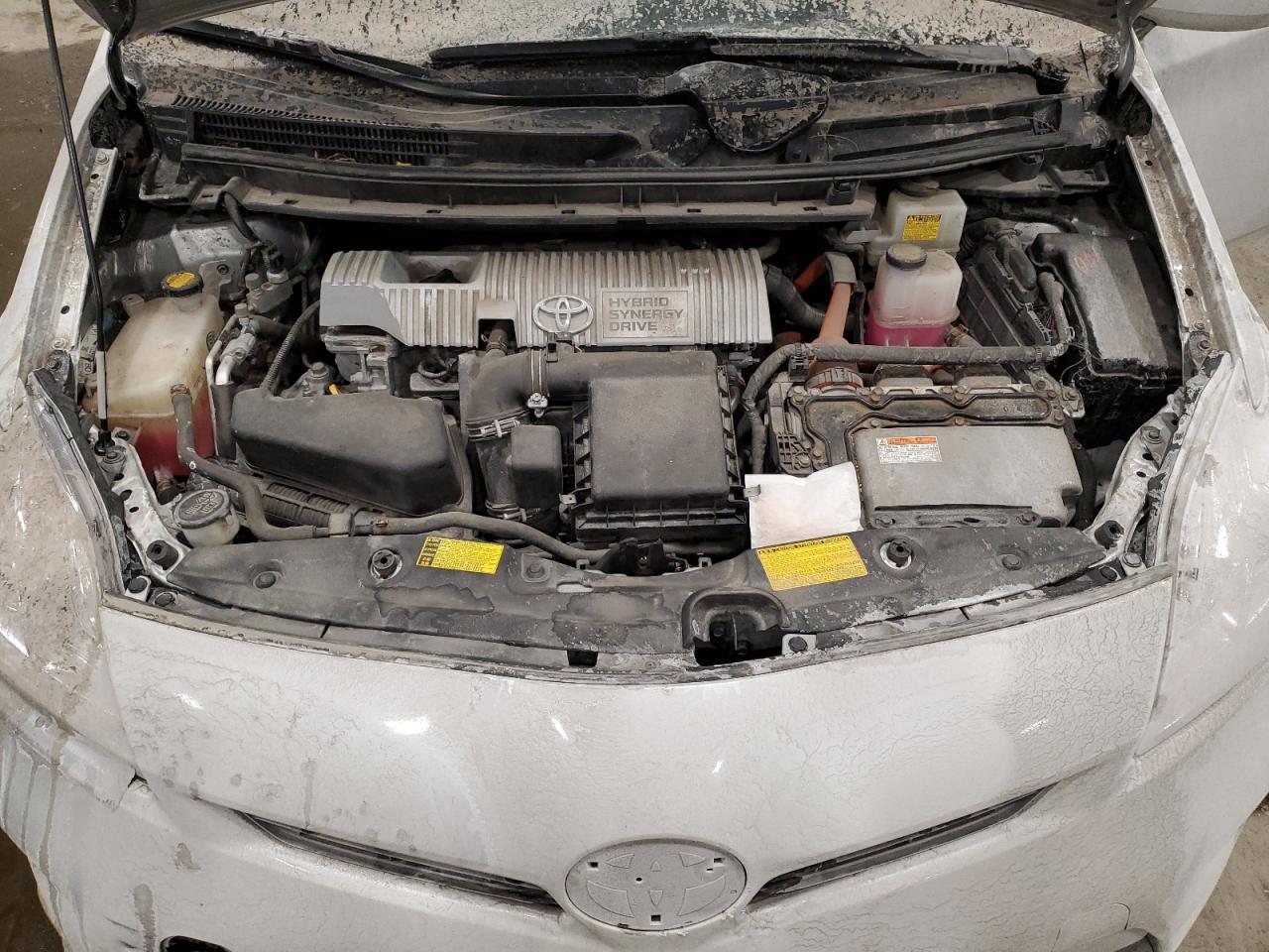 2012 Toyota Prius - Image 11