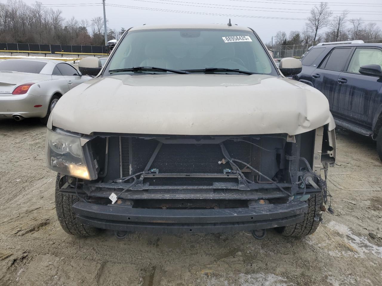 2007 Chevrolet Suburban - Image 5