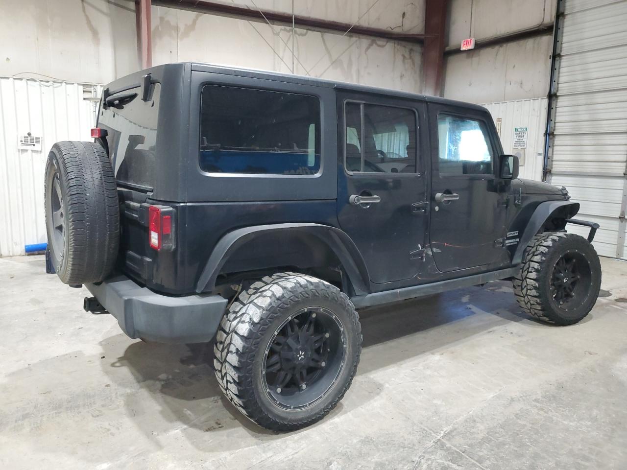 2015 Jeep Wrangler - Image 3