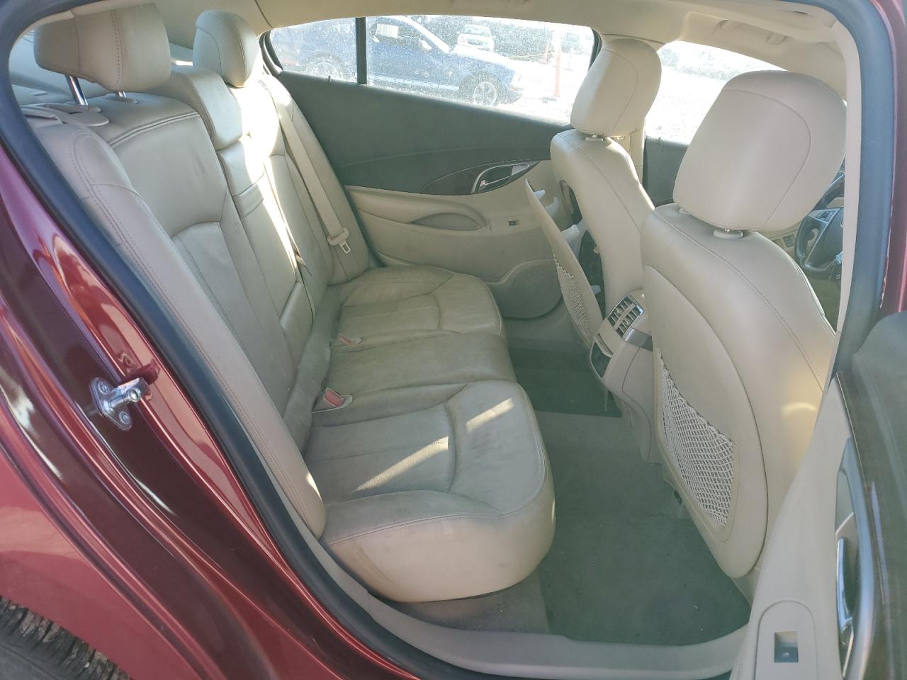2011 Buick LaCrosse - Image 10