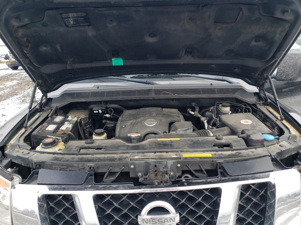 2008 Nissan Titan - Image 12