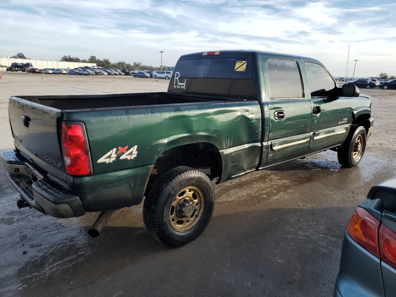 2005 Chevrolet Silverado - Image 3