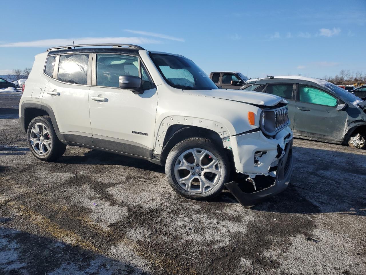 VIN ZACNJBD13LPL69268 2020 JEEP RENEGADE no.4