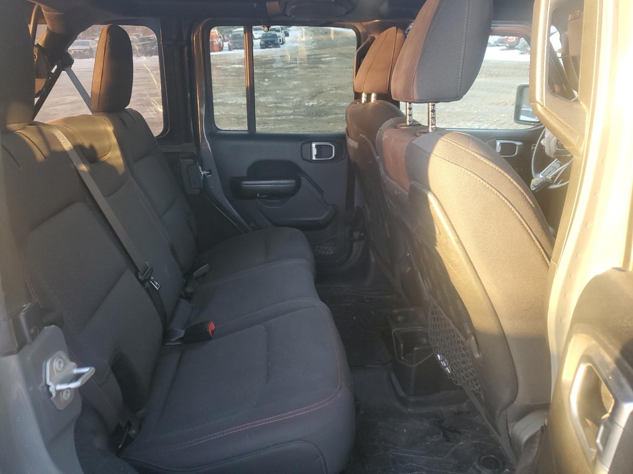 2019 Jeep Wrangler - Image 10