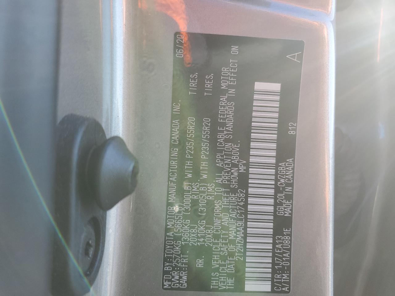 2020 Lexus RX - Image 14