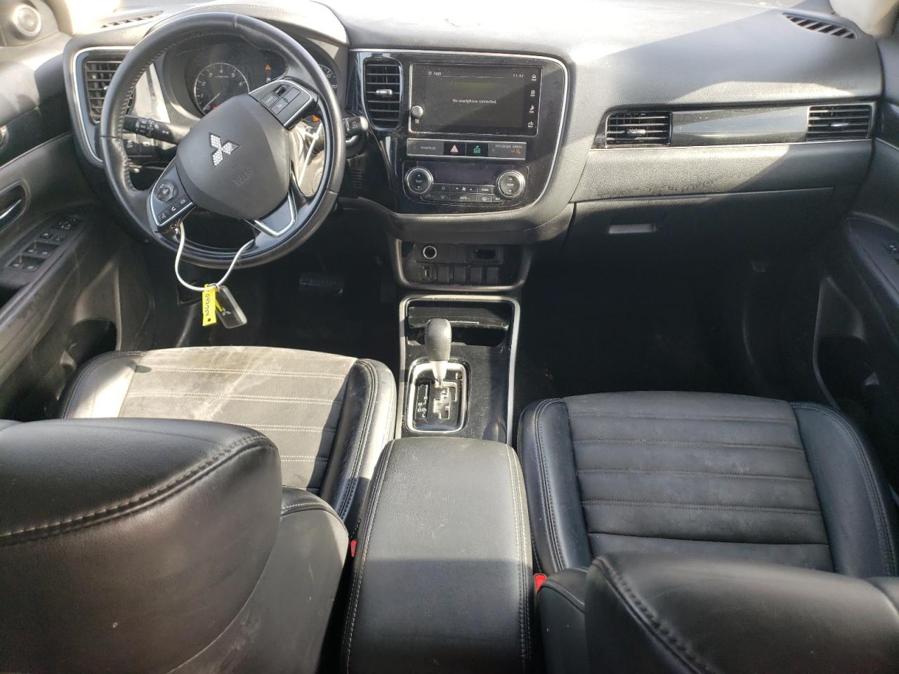 2019 Mitsubishi Outlander - Image 8