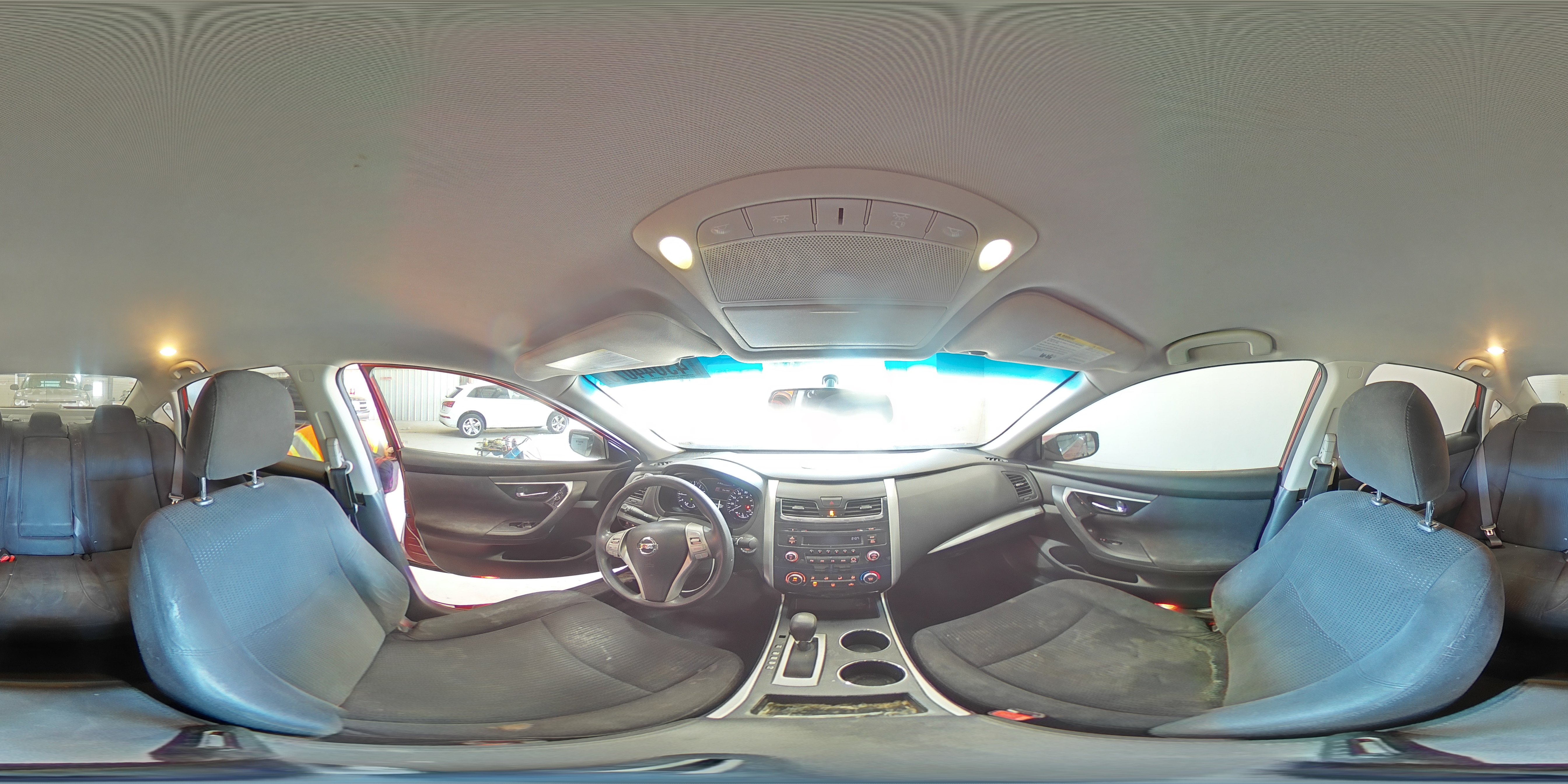 2014 Nissan Altima - Image 13