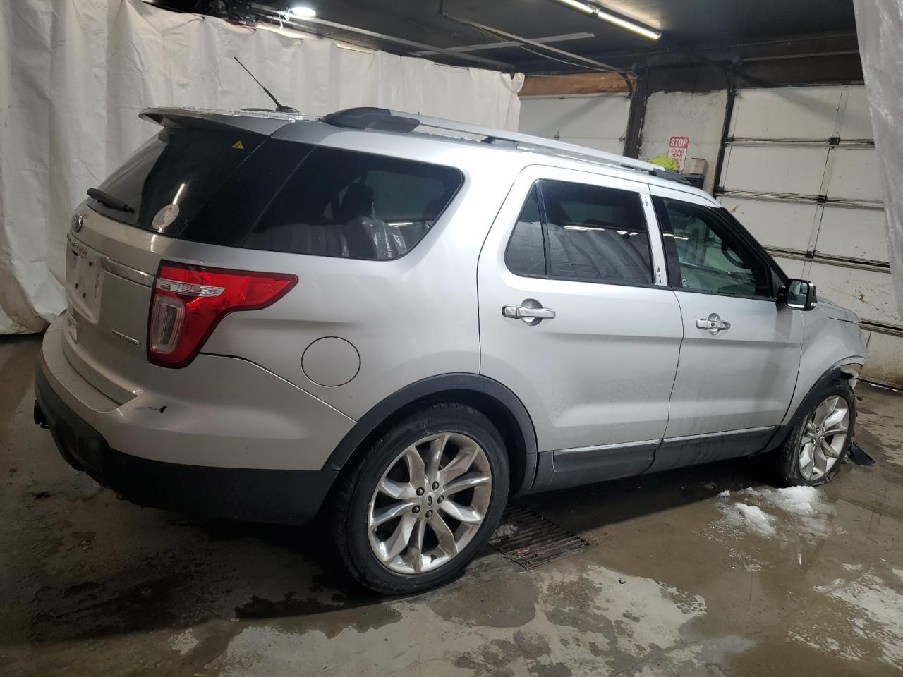 VIN 1FM5K7F8XFGB15755 2015 FORD EXPLORER no.3