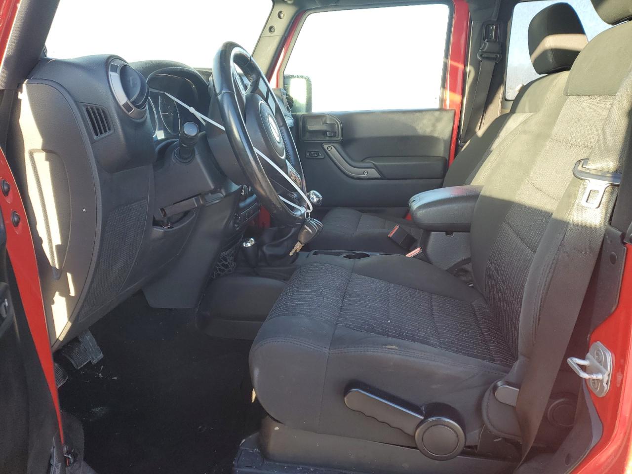 2012 Jeep Wrangler - Image 7
