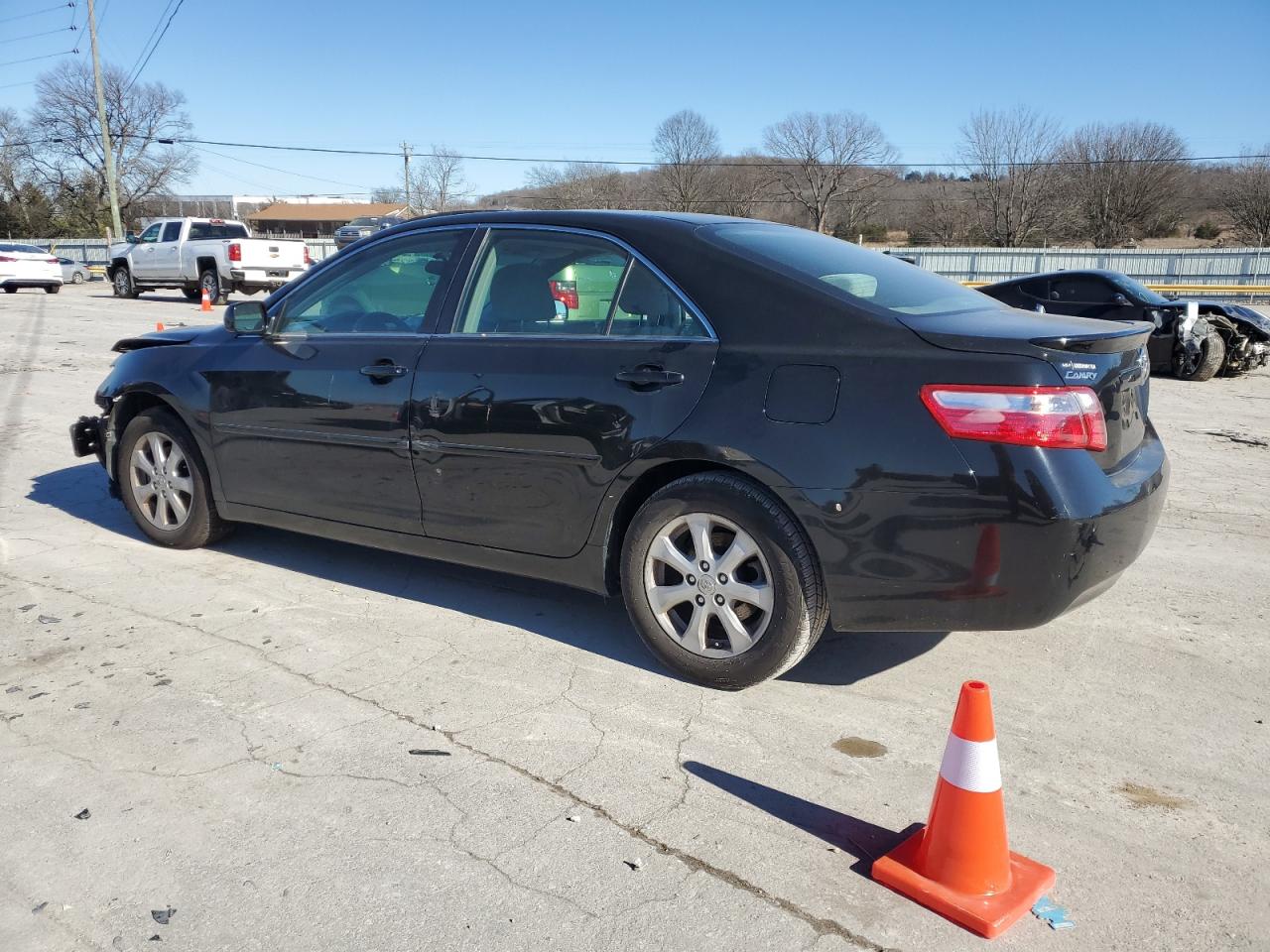 2009 Toyota Camry - Image 2