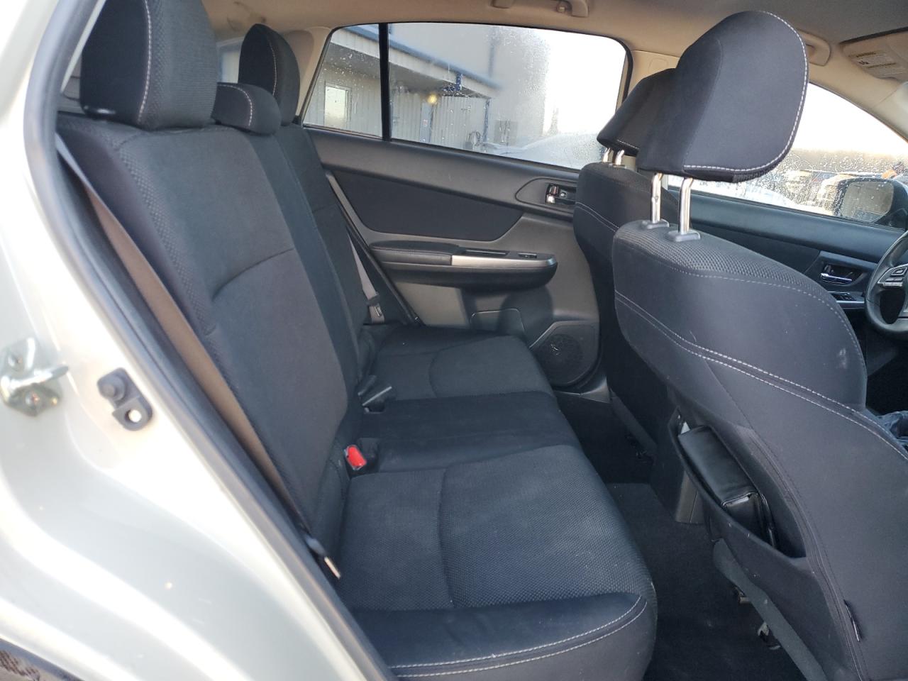 2015 Subaru XV - Image 11