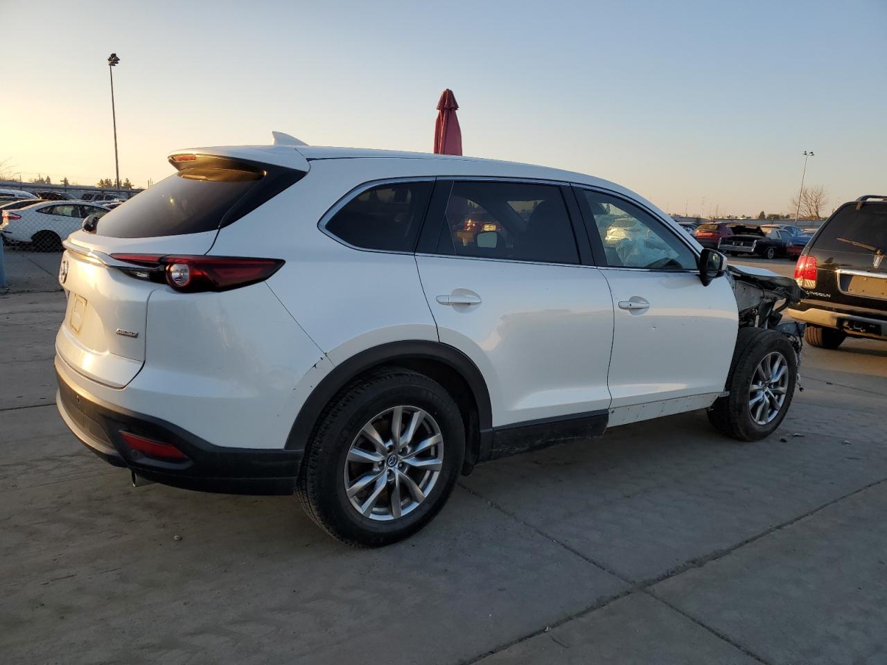 2019 Mazda CX-9 - Image 3