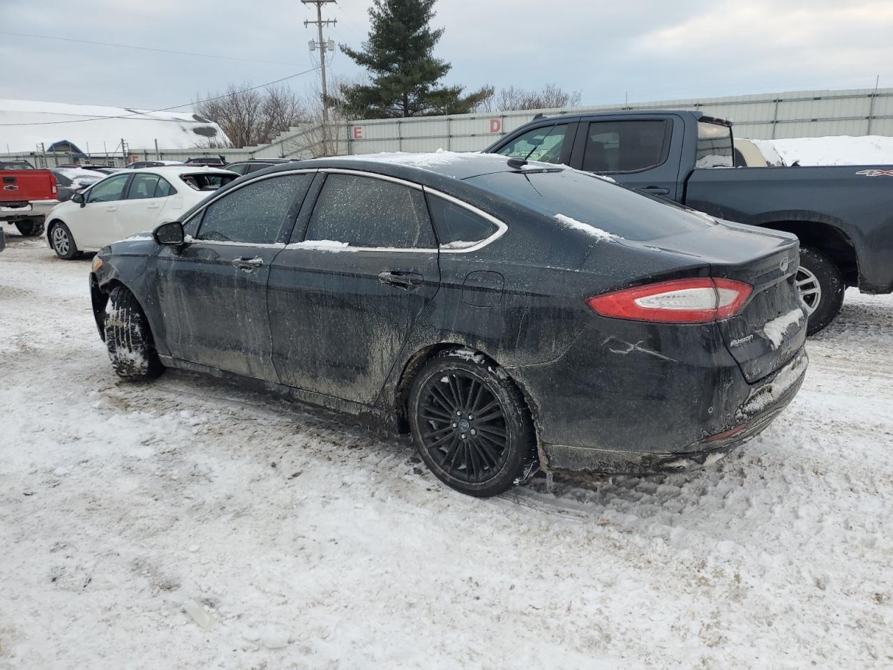 2016 Ford Fusion - Image 2