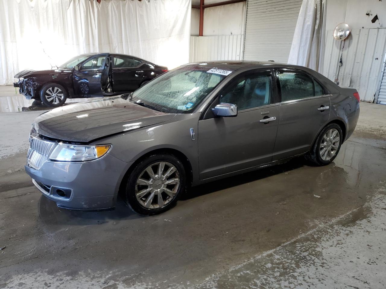 2012 Lincoln MKZ - Image 1