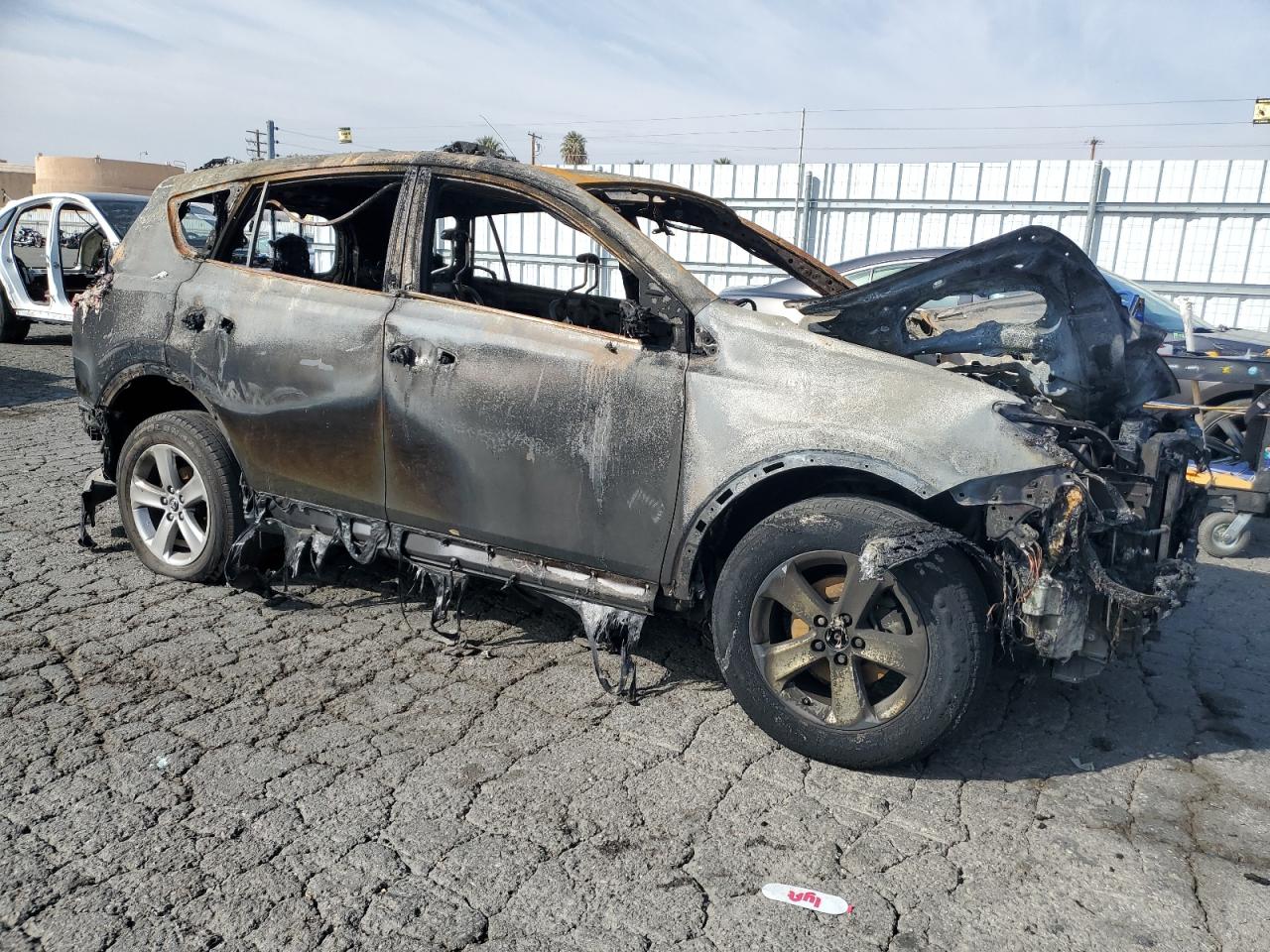 2015 Toyota RAV 4 - Image 4