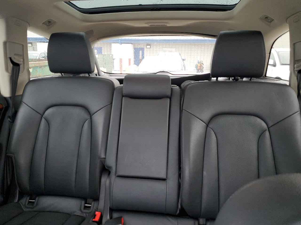 2015 Audi Q7 - Image 10