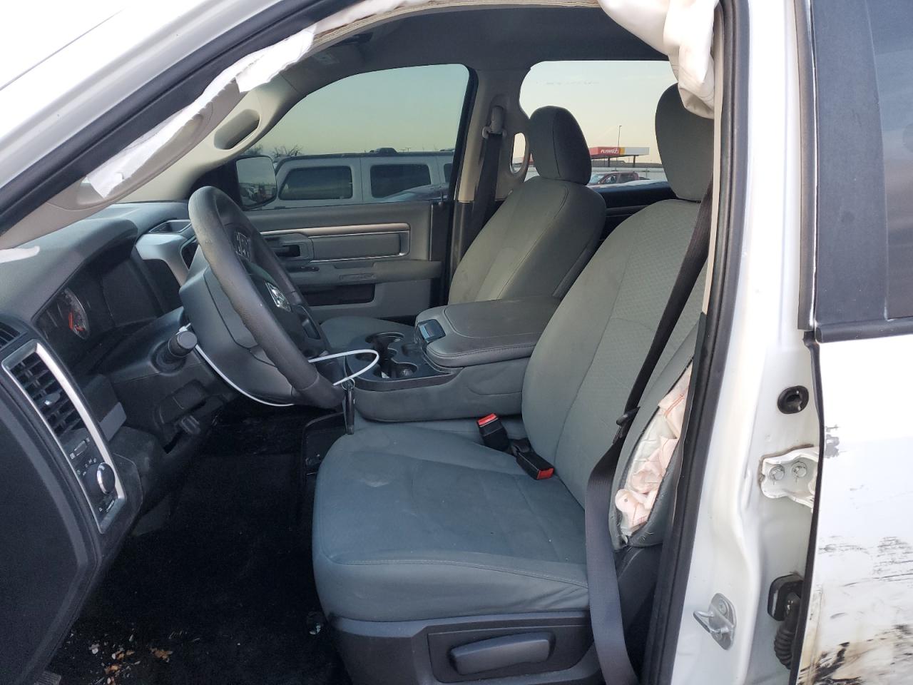 2017 RAM 1500 - Image 7