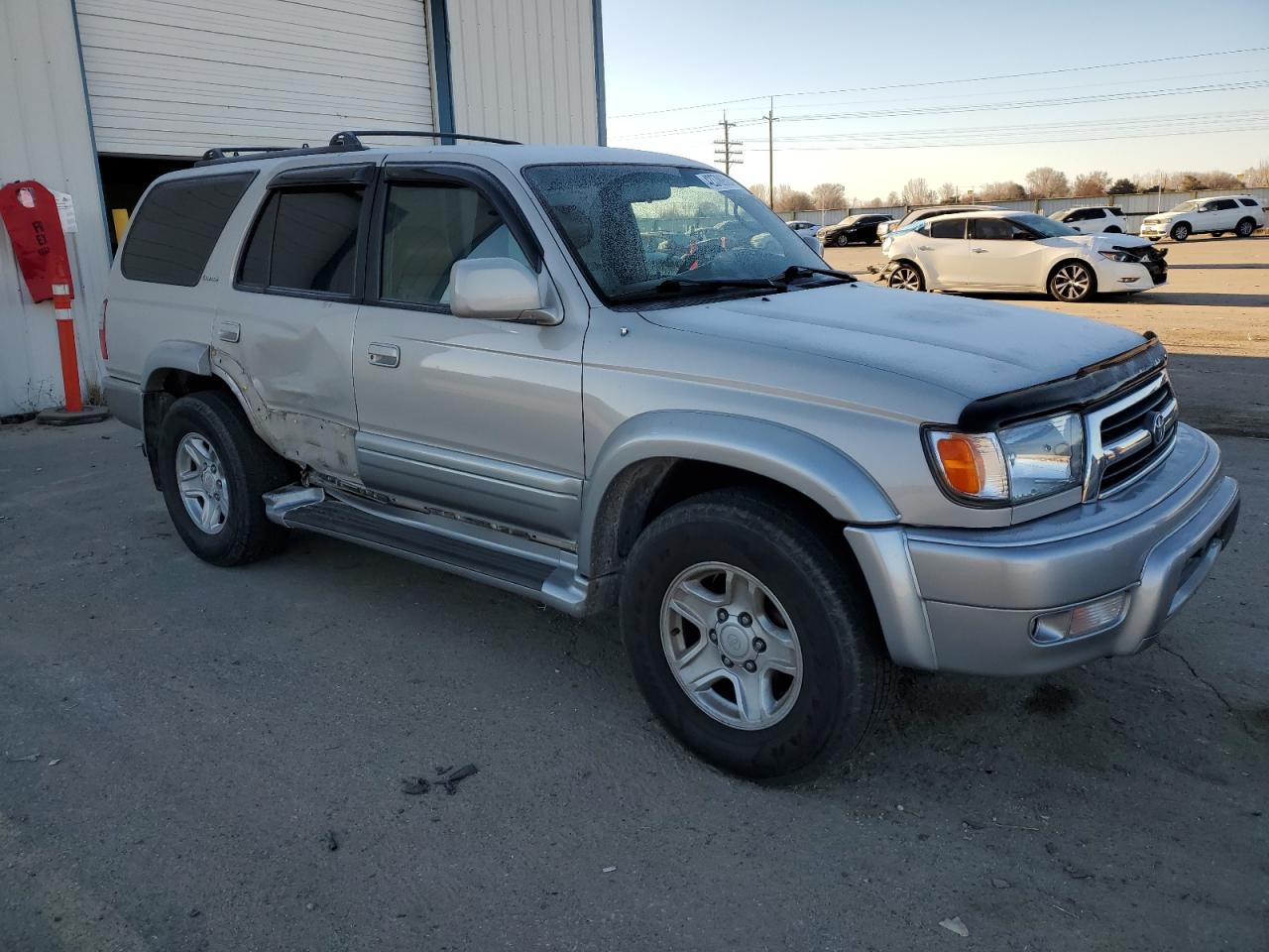 2000 Toyota 4Runner - Image 4