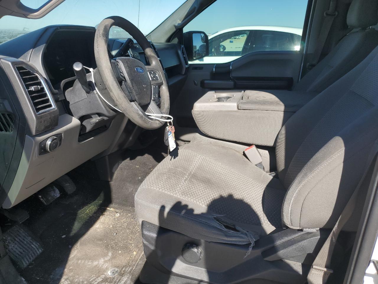 2015 Ford F-150 - Image 7