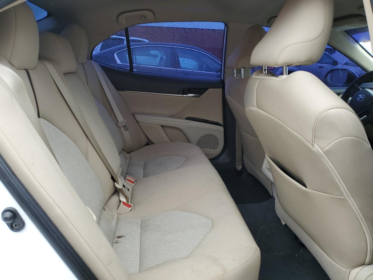 2019 Toyota Camry - Image 10