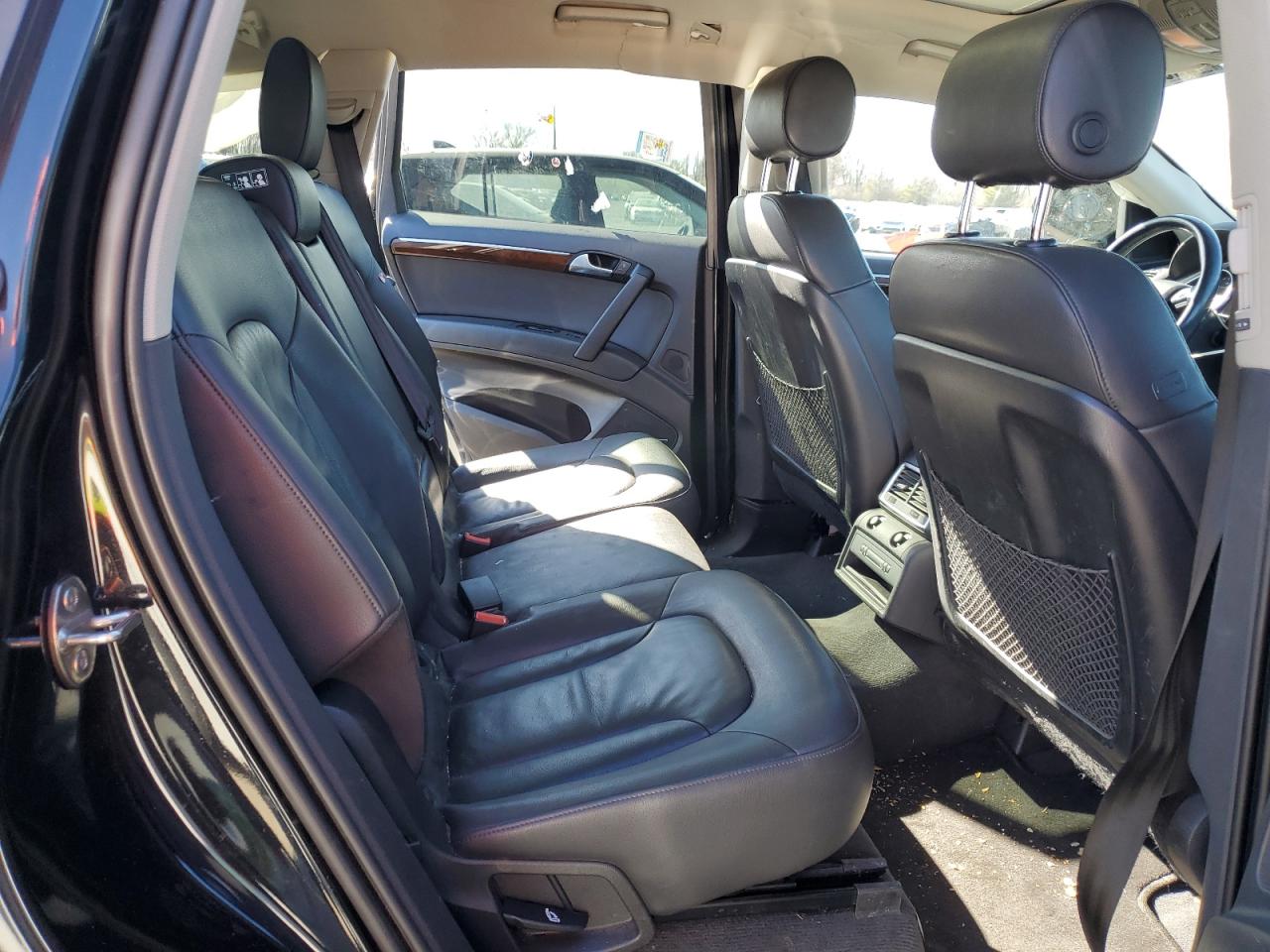 2015 Audi Q7 - Image 11