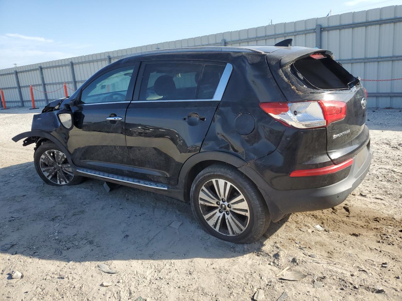 VIN KNDPC3AC8F7717939 2015 KIA SPORTAGE no.2