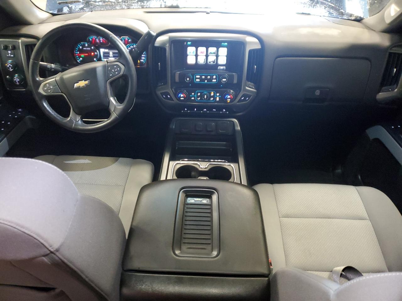 2016 Chevrolet Silverado - Image 8