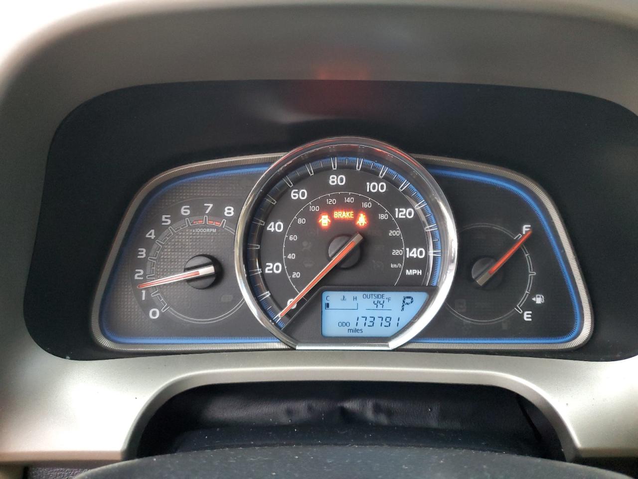 2013 Toyota RAV 4 - Image 9