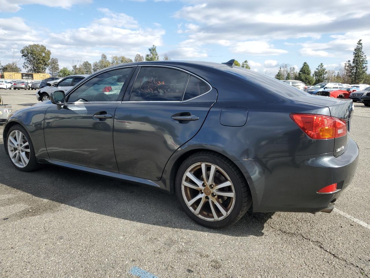 2007 Lexus IS - Image 2